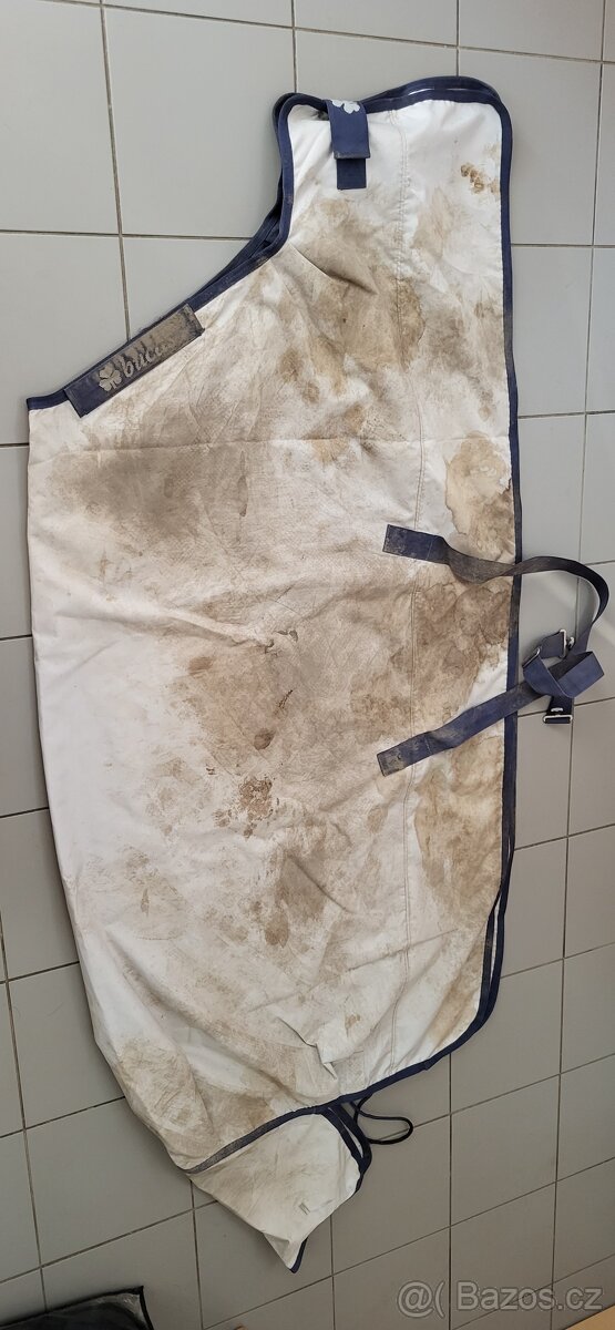 Deka lehká výběhová Bucas SunShower