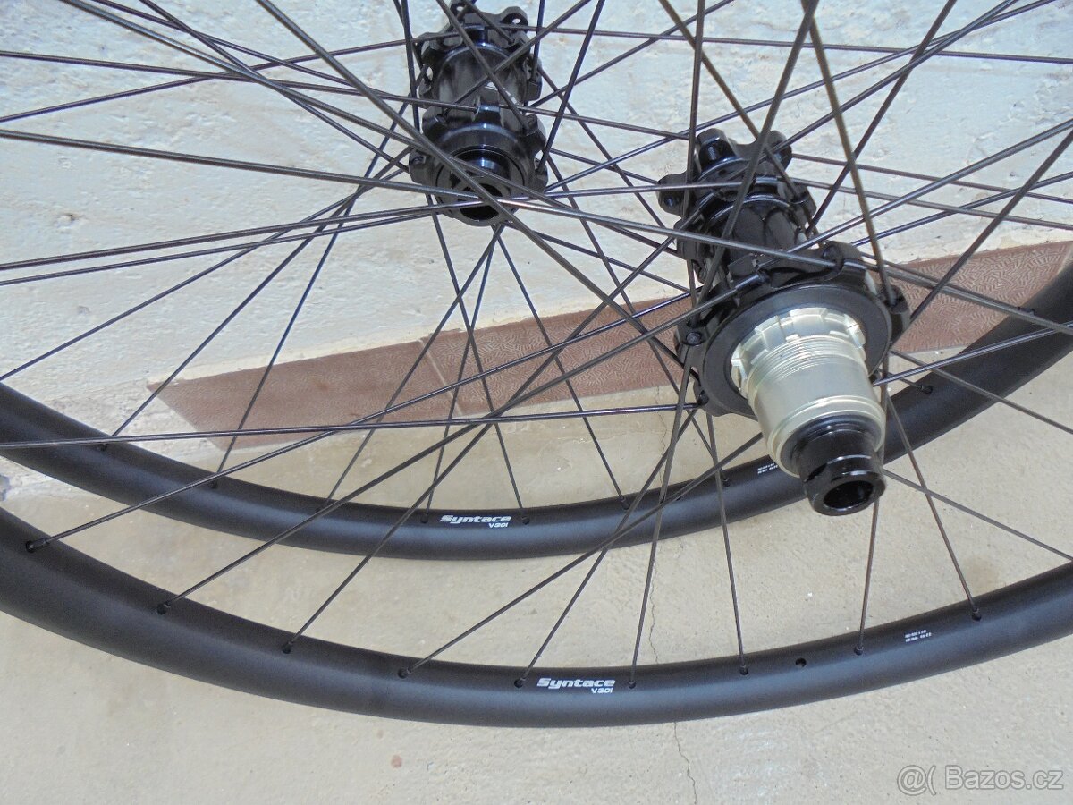 Kvalitné Kolesá 29 er. Syntace V30i. Boost XD.