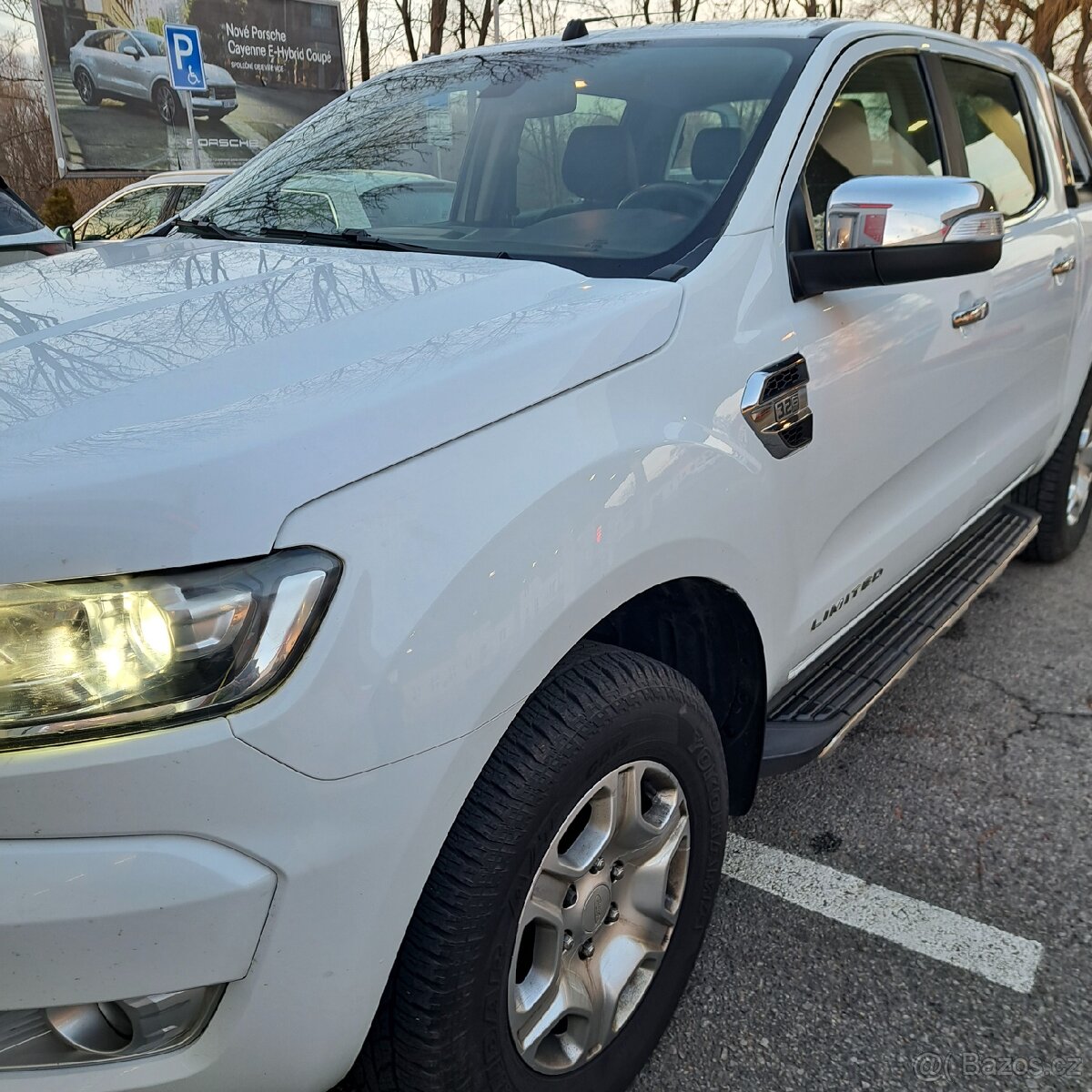 Prodám FORD RANGER 3.2 TDCi LIMITED DOUBLE Cab