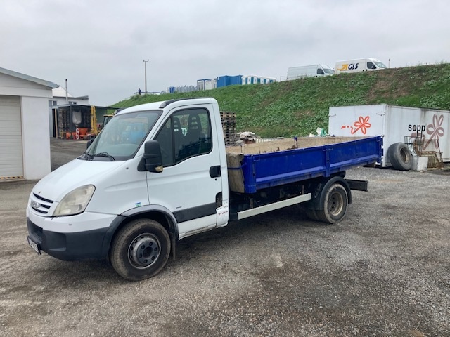 IVECO DAILY NOSIČ KONTEJNERŮ