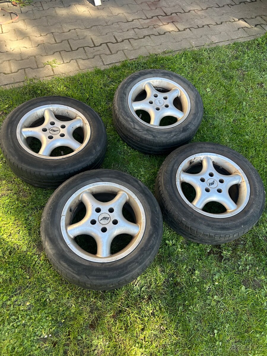 Alu kola R15 AEZ