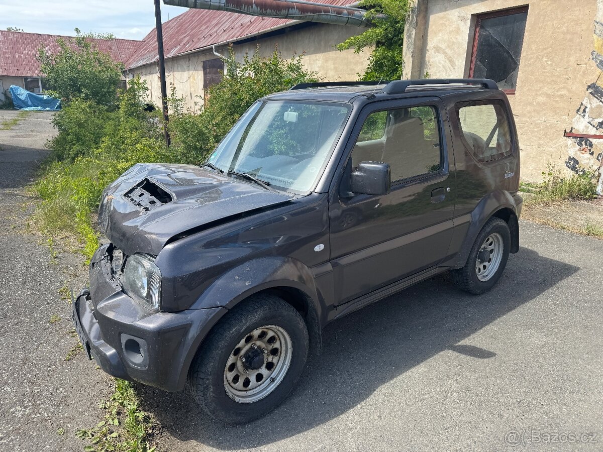 Prodám suzuki jimny 1,3 benz 4x4 rv 16