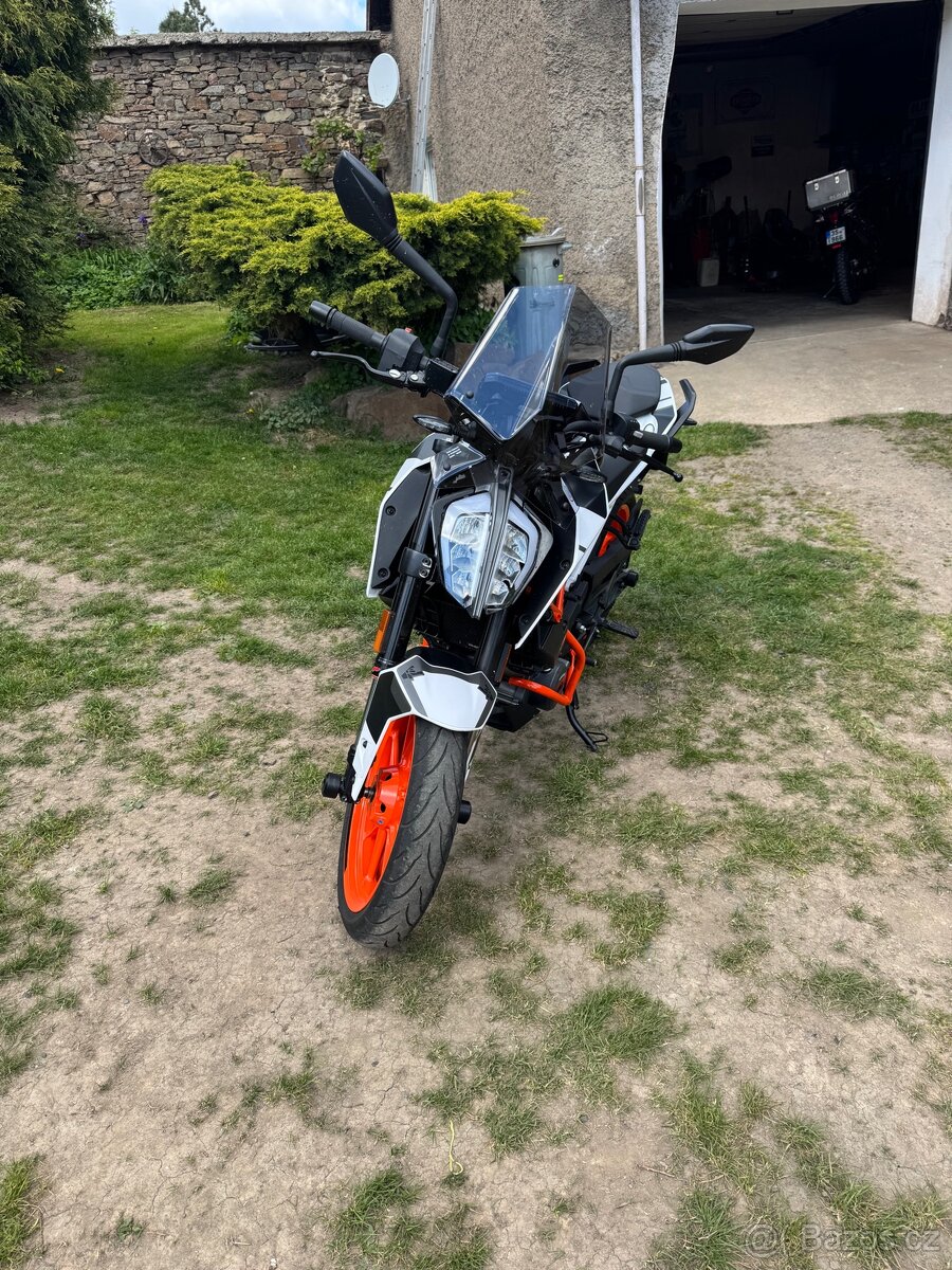 KTM 390 Duke 2021