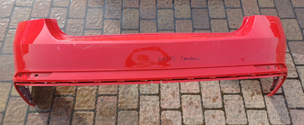 Zadní nárazník Škoda Rapid Spaceback