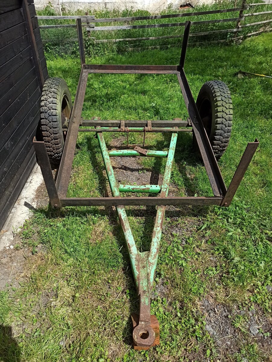 Vlečka za traktor