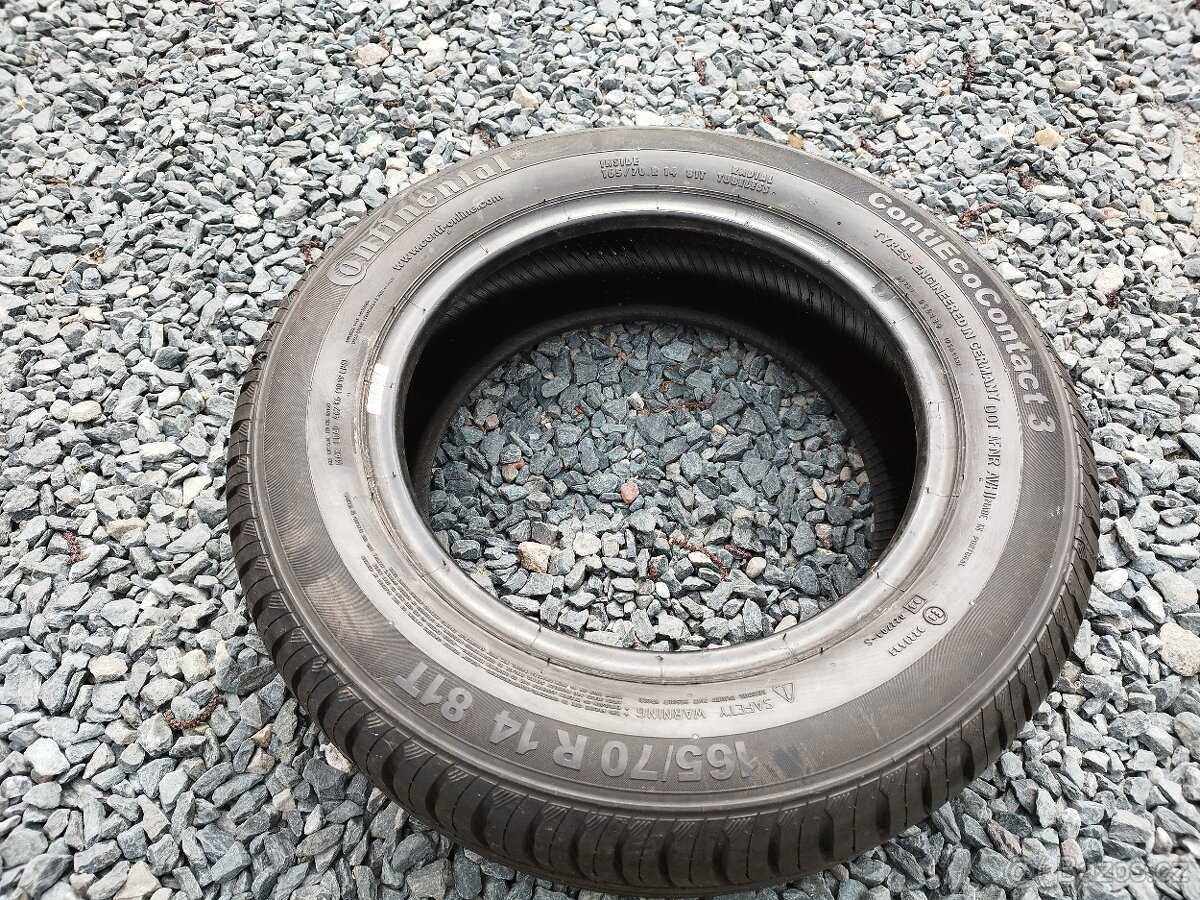 P: Letní pneumatiku Continental 165/70 R14 81T