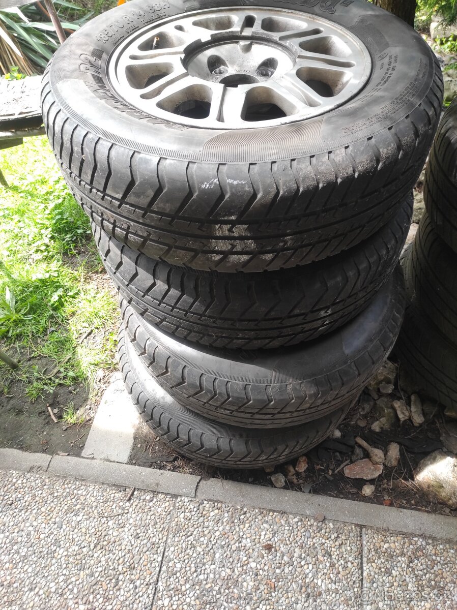 Peugeot 405, 406, Citroen 185/70R14