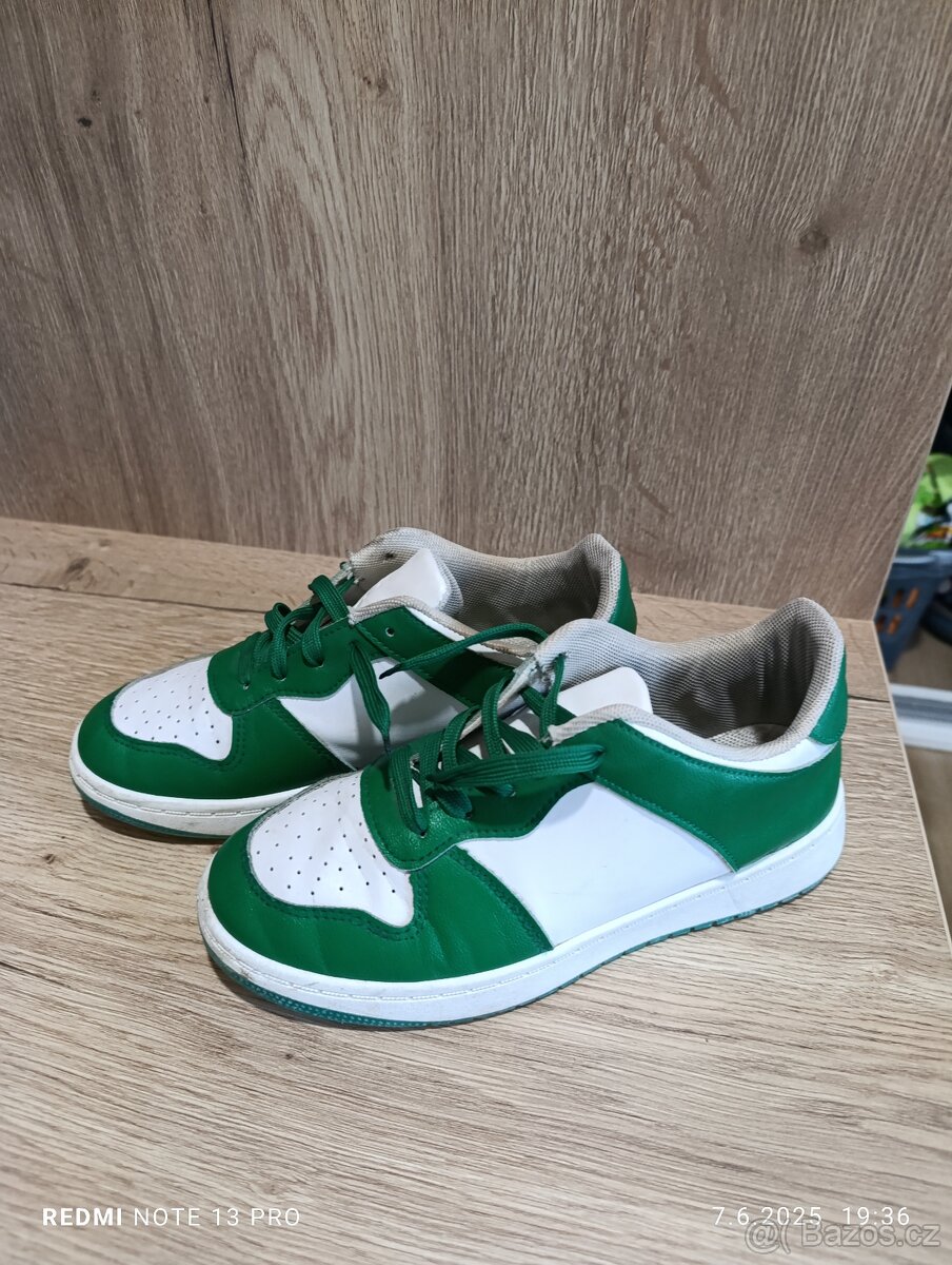 Tenisky Cropp