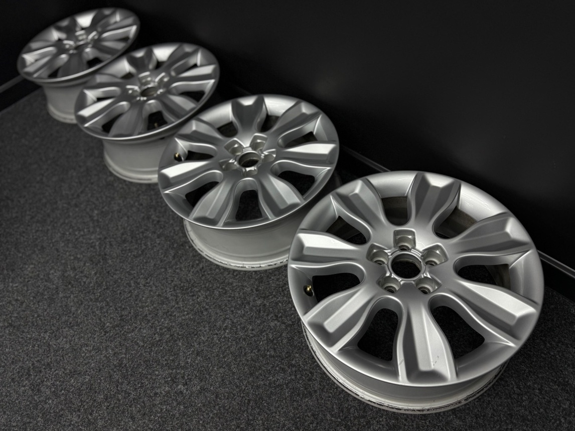 Alu AUDI A1 5x100 16” 8X0601025A