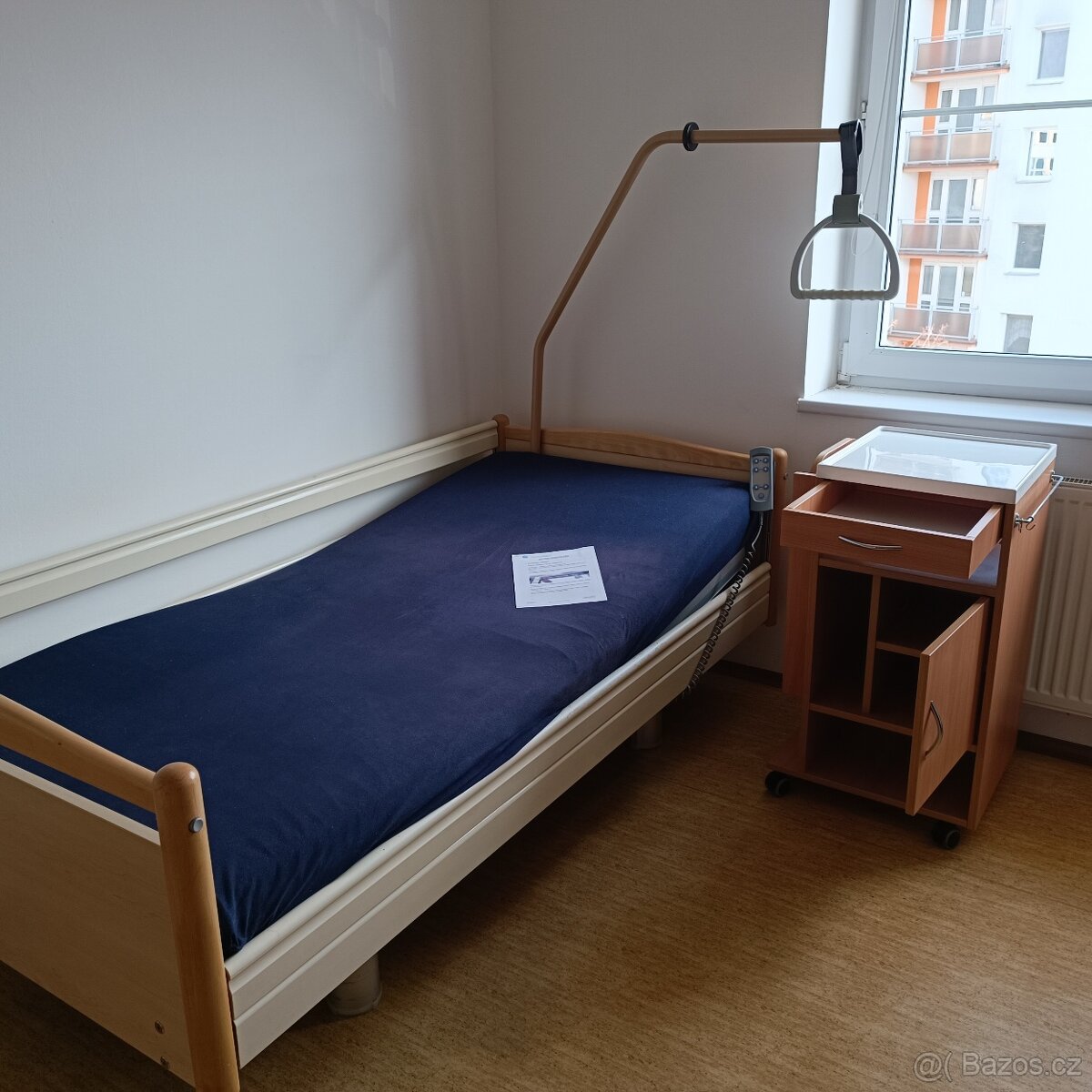 Elektrická polohovací postel