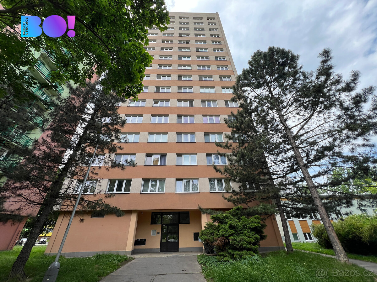 Pronájem bytu 2+kk, 49 m² s balkonem, ul. Jaroslava Lohrera,