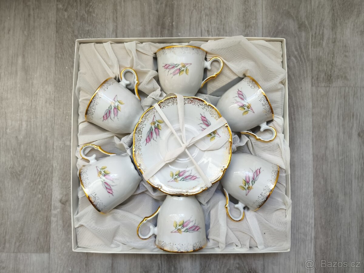 NOVÝ porcelánový set