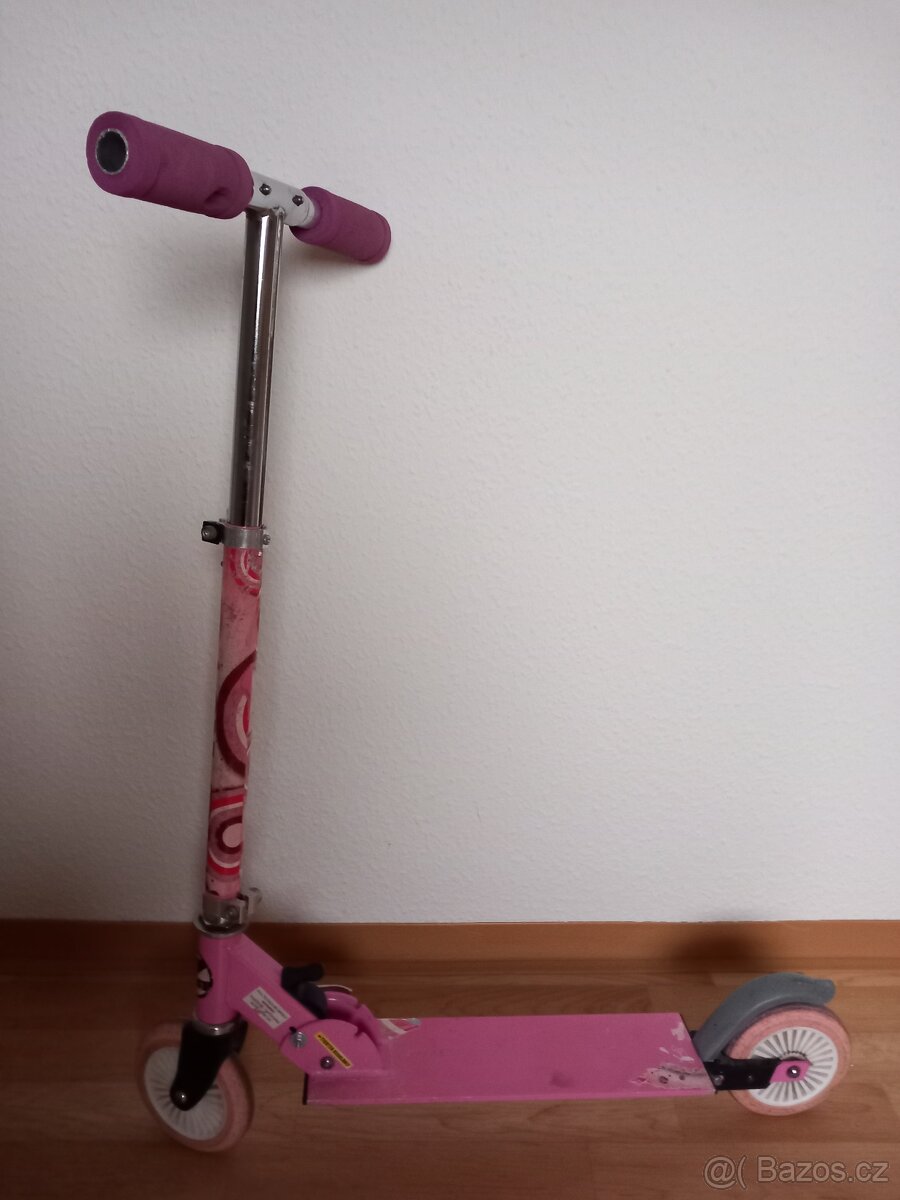 Skládací dětská koloběžka