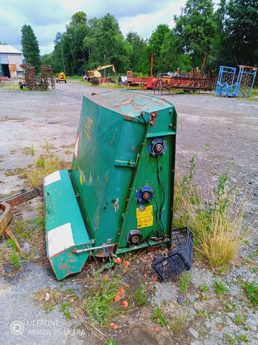 Rozmetadla hnoje zdt
