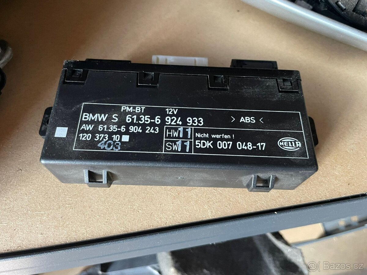 BMW E39 jednotka 5DK007048