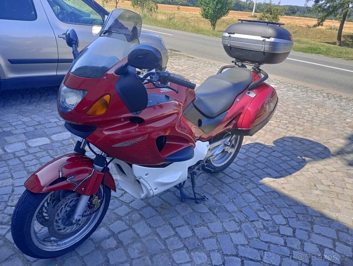 Honda NT 650V Deauville