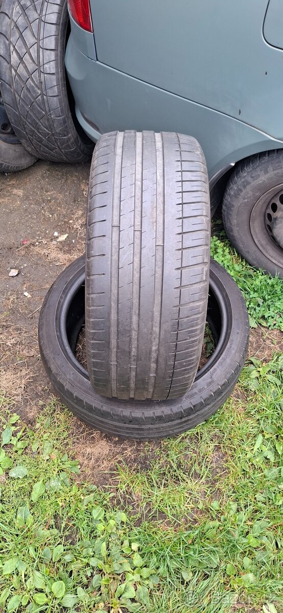 Letní pneu 225/40/18