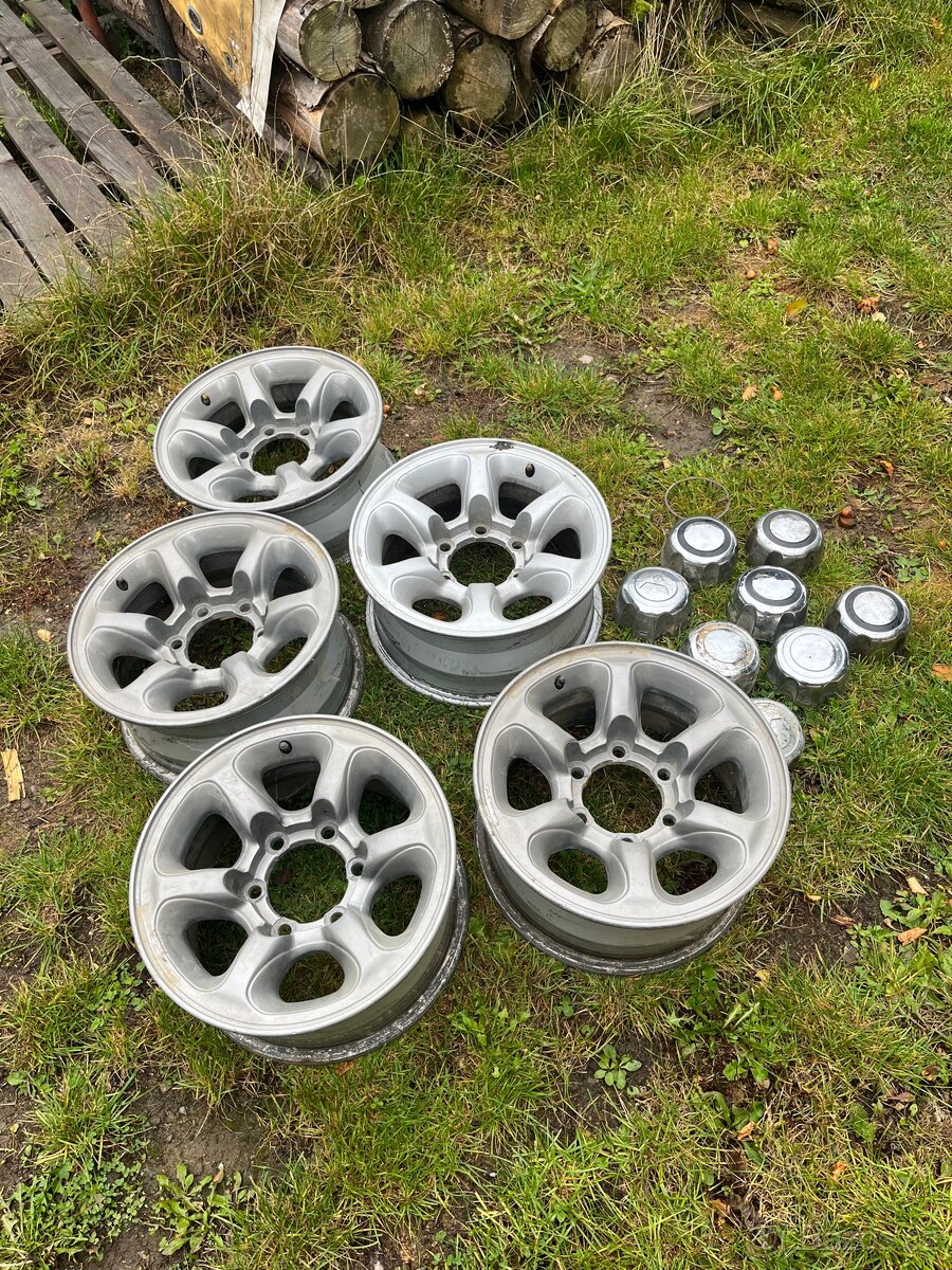 Prodám alu kola mitsubishi