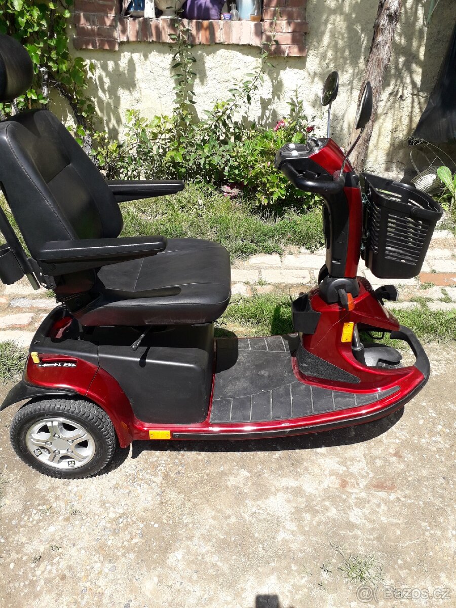 Elektricka tříkolka pro seniory