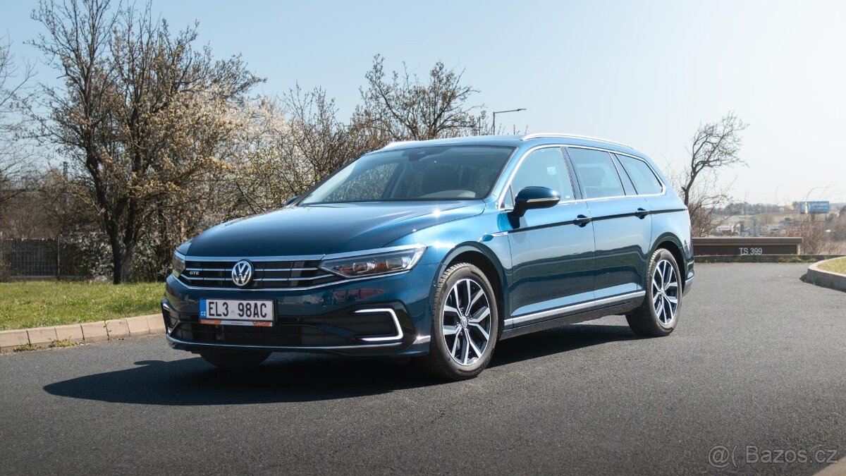 Volkswagen Passat Variant GTE Elegance