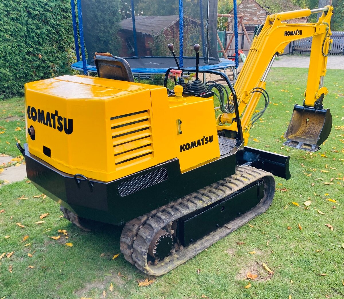 Japonský minibagr 1.2tuny Komatsu, diesel