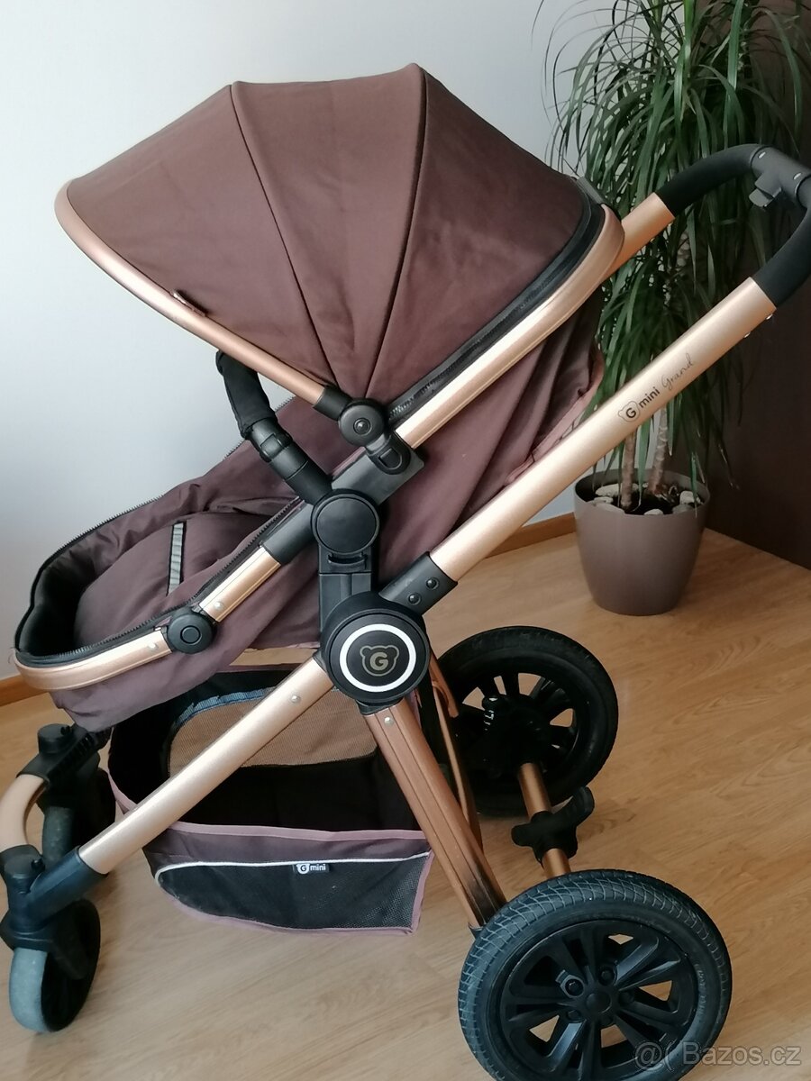 Kočárek Grand Mini 2v1