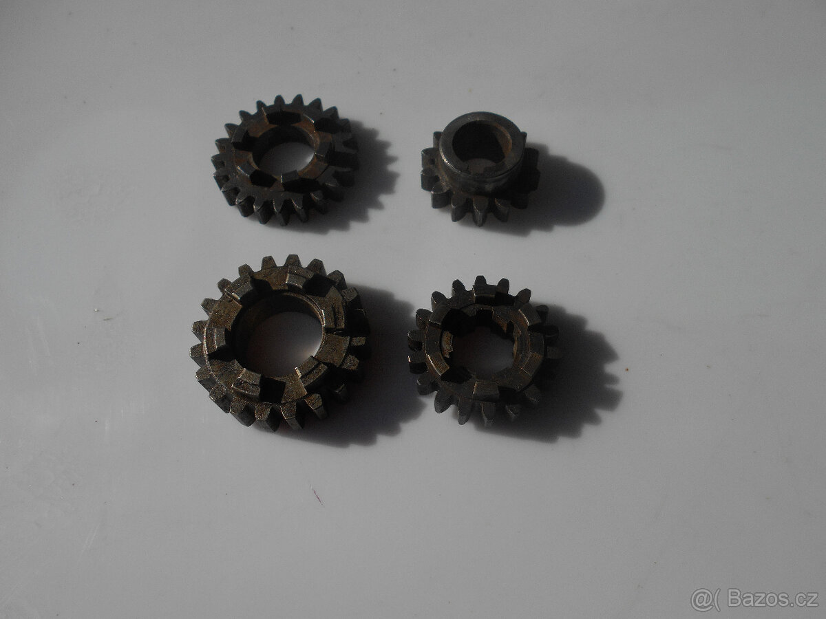 Prodam KOLEČKA PŘEVODOVKY 125/984