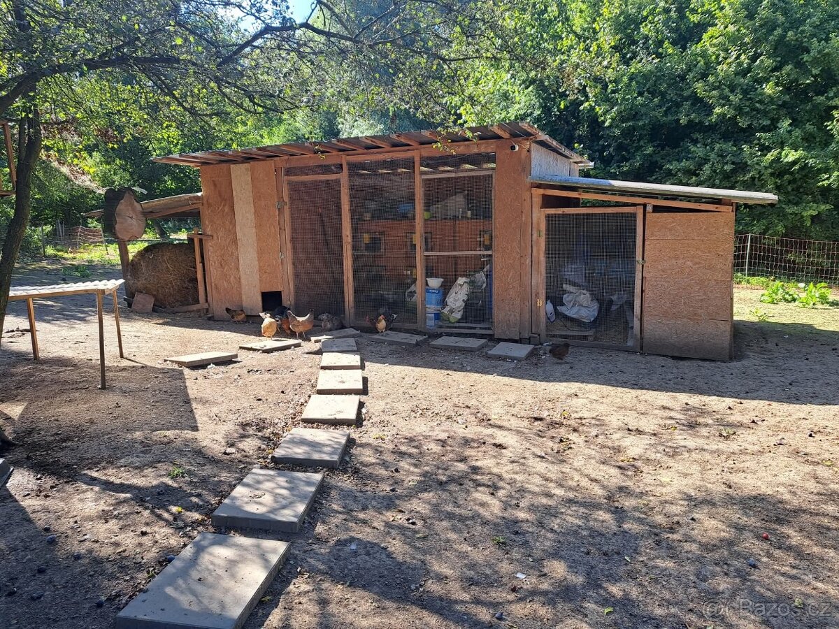 Chovatelské zařízení