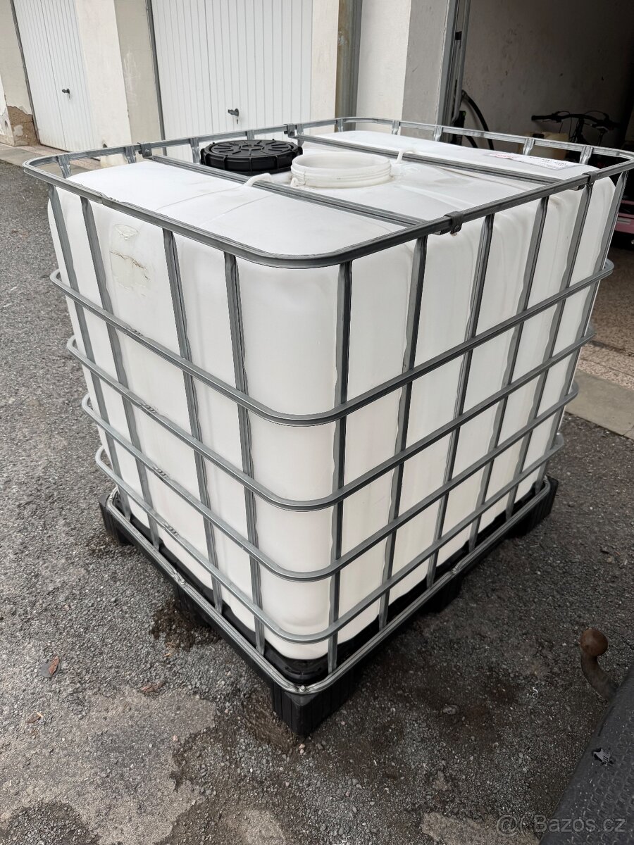 Ibc 1000l nádrž