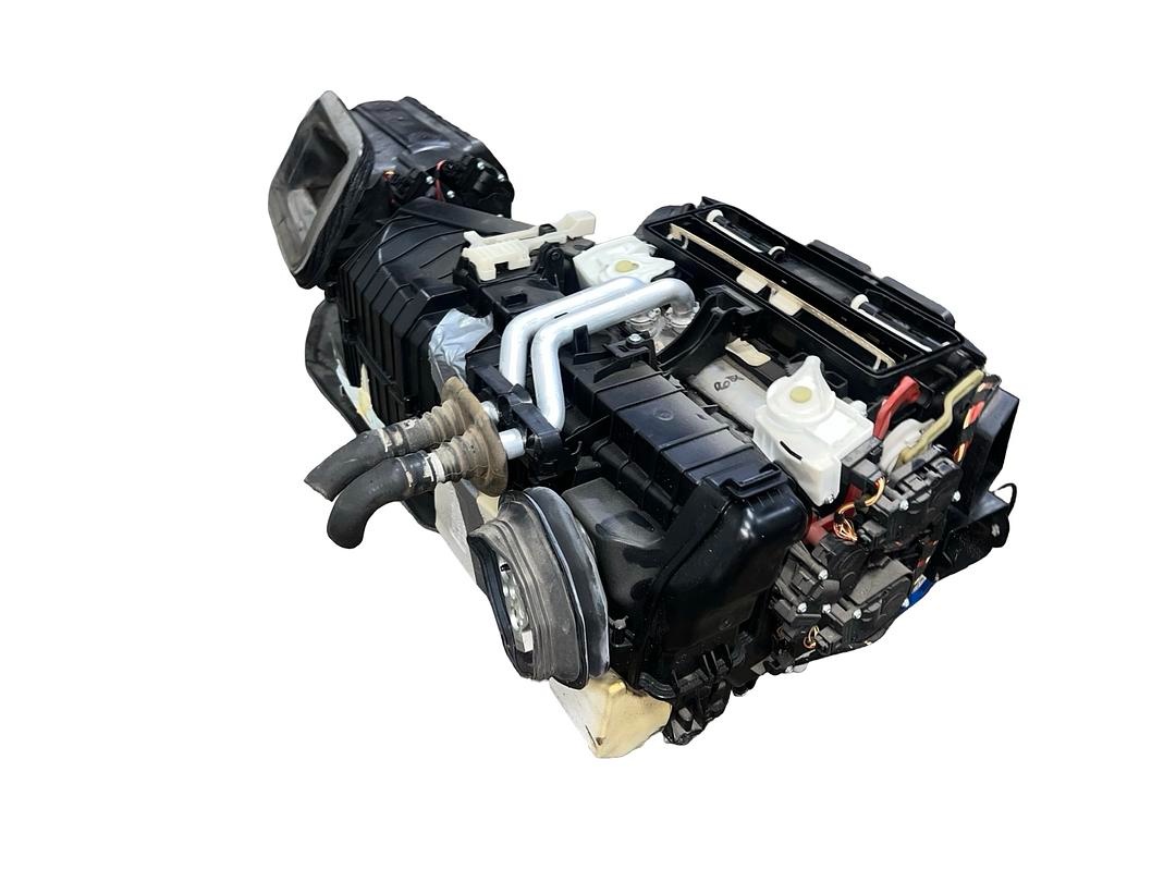 Kompletní topení 8K1820005AG CAHA Audi A4 B8 8K allroad 2010