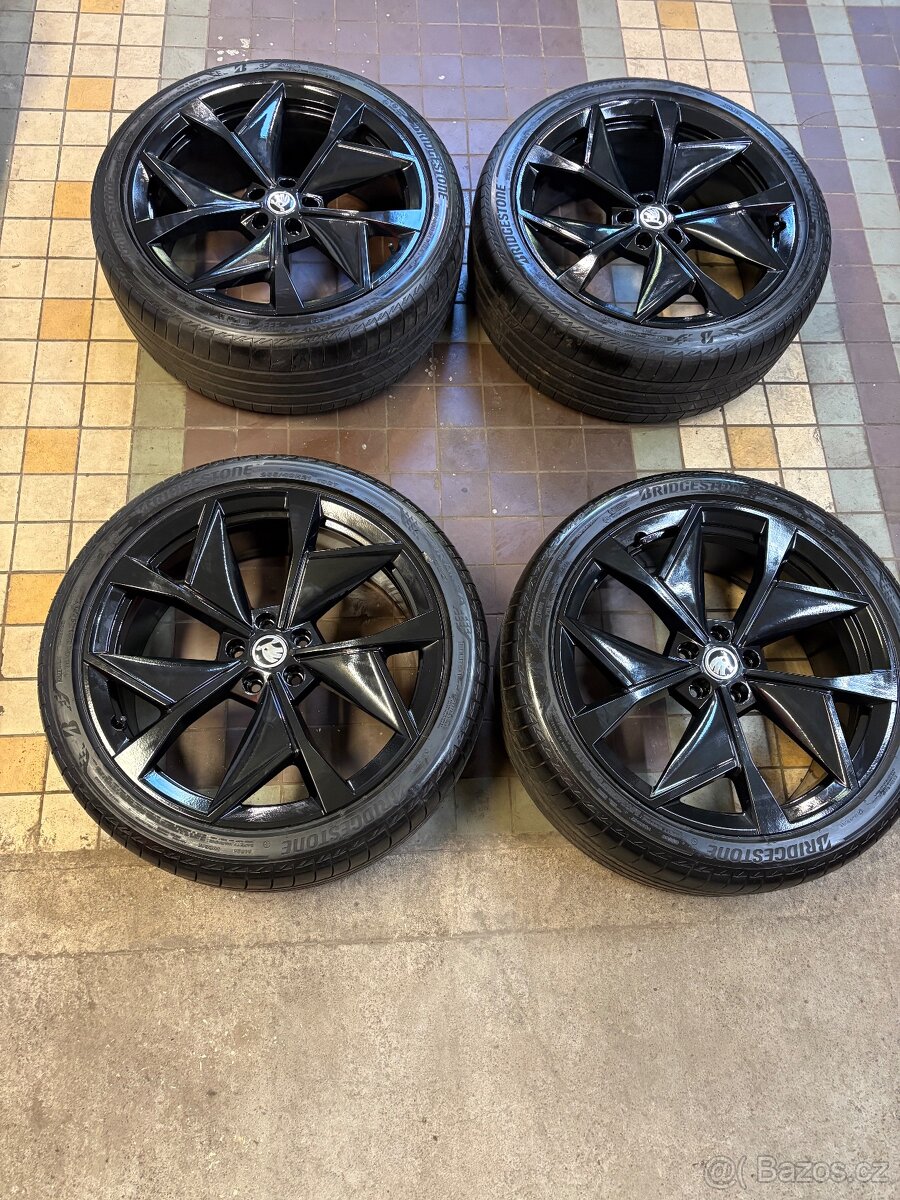 Prodám Alu kolo Vision 21" Enyaq 8,5J x 21“ ET