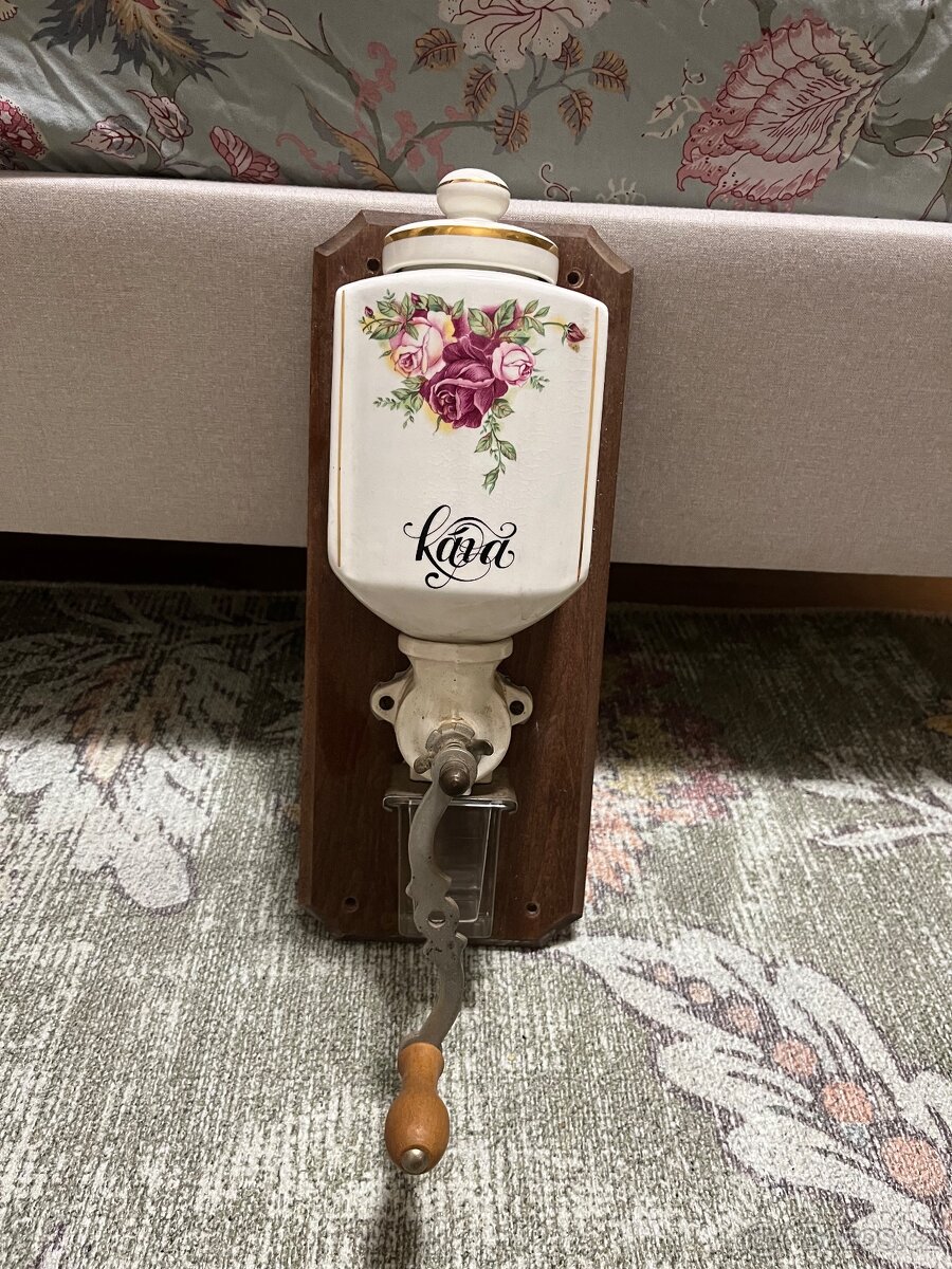 Porcelánové mlýnky