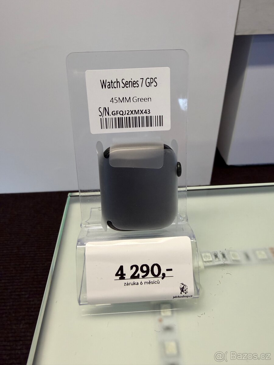 Apple Watch 7 - 45mm - 6M ZÁRUKA