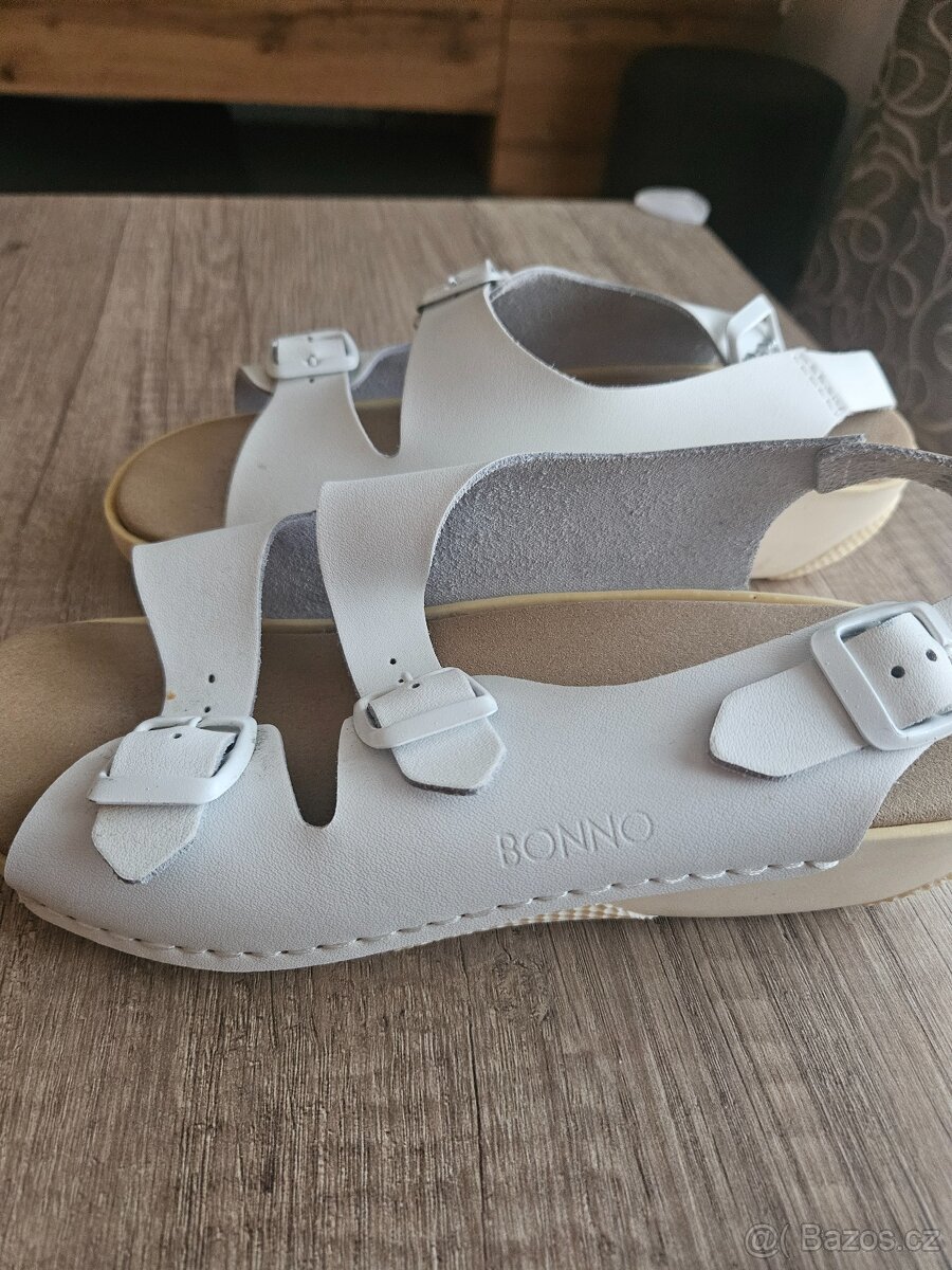Dámská zdravotní obuv BONNO