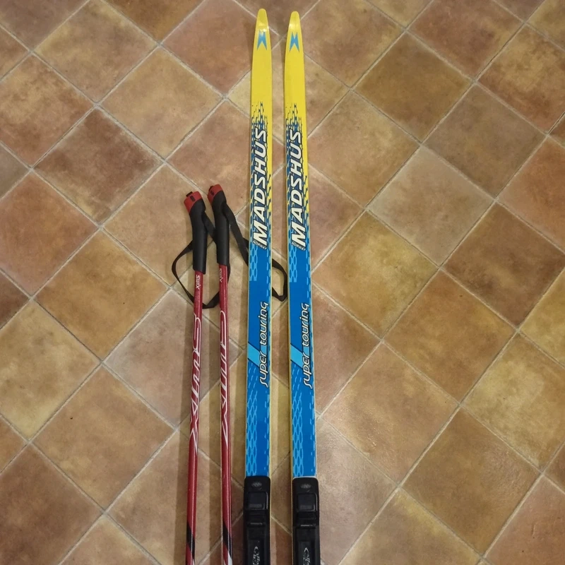 Běžky Madshus 175cm, hůlky 140cm