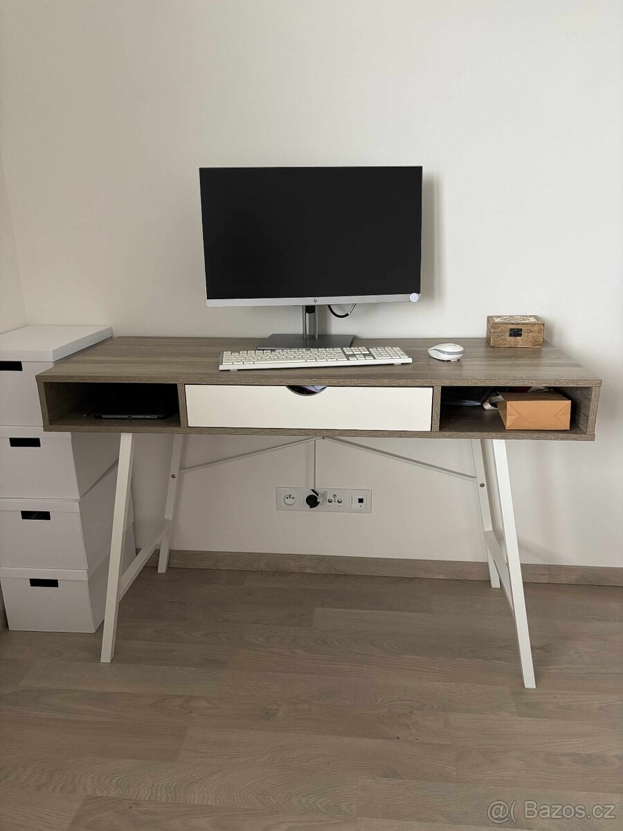 Psací stůl 48x120
