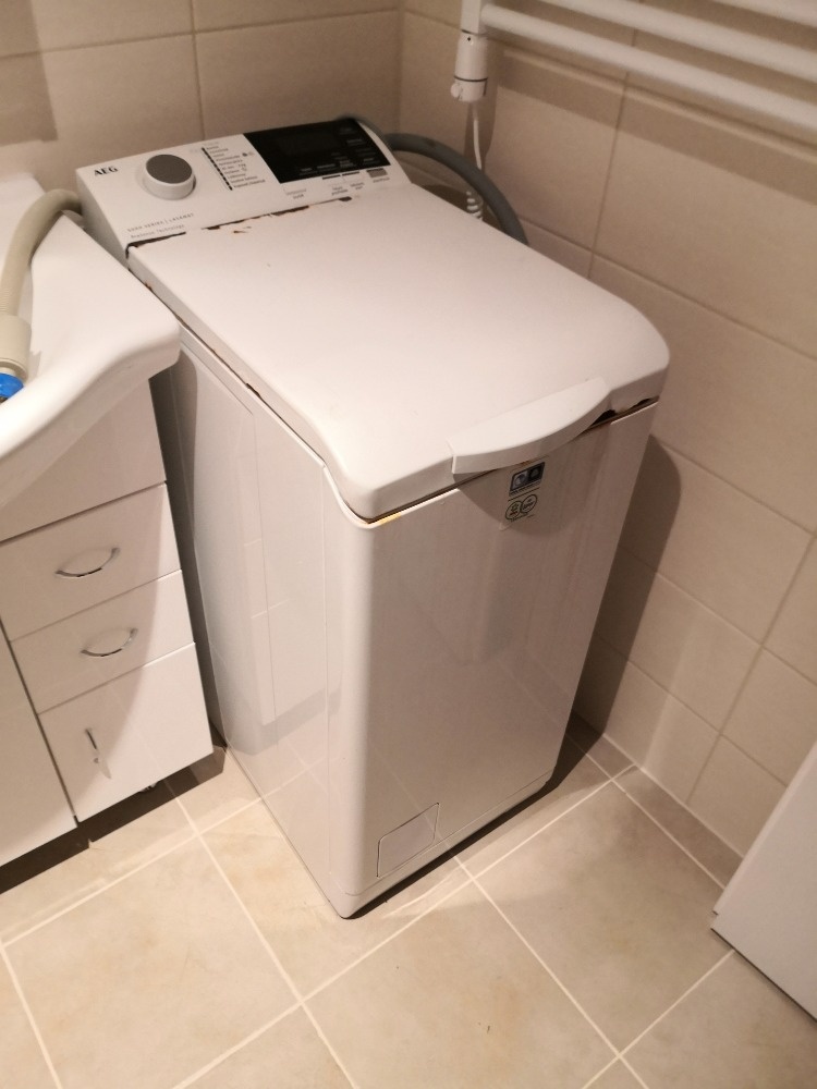 Automatická pračka AEG