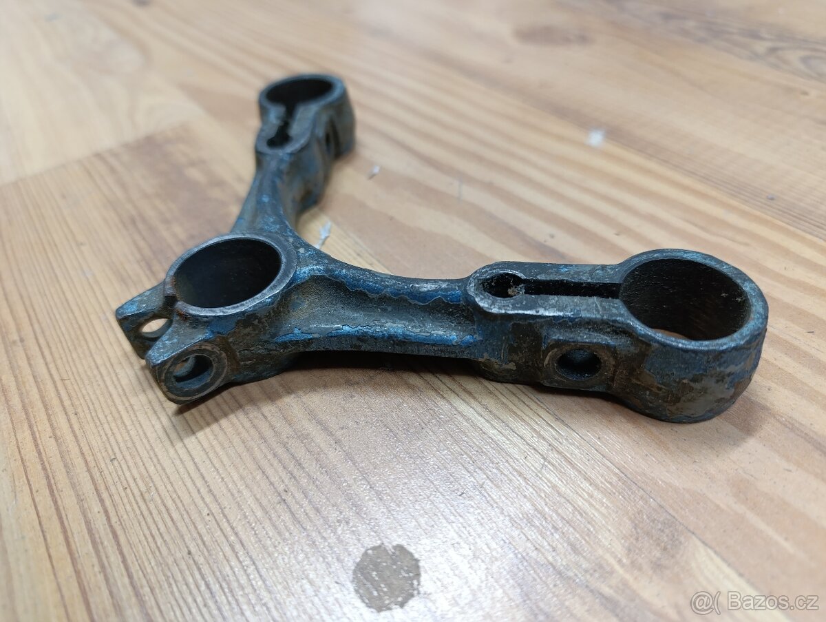 Horní držák vidlice Manet 90