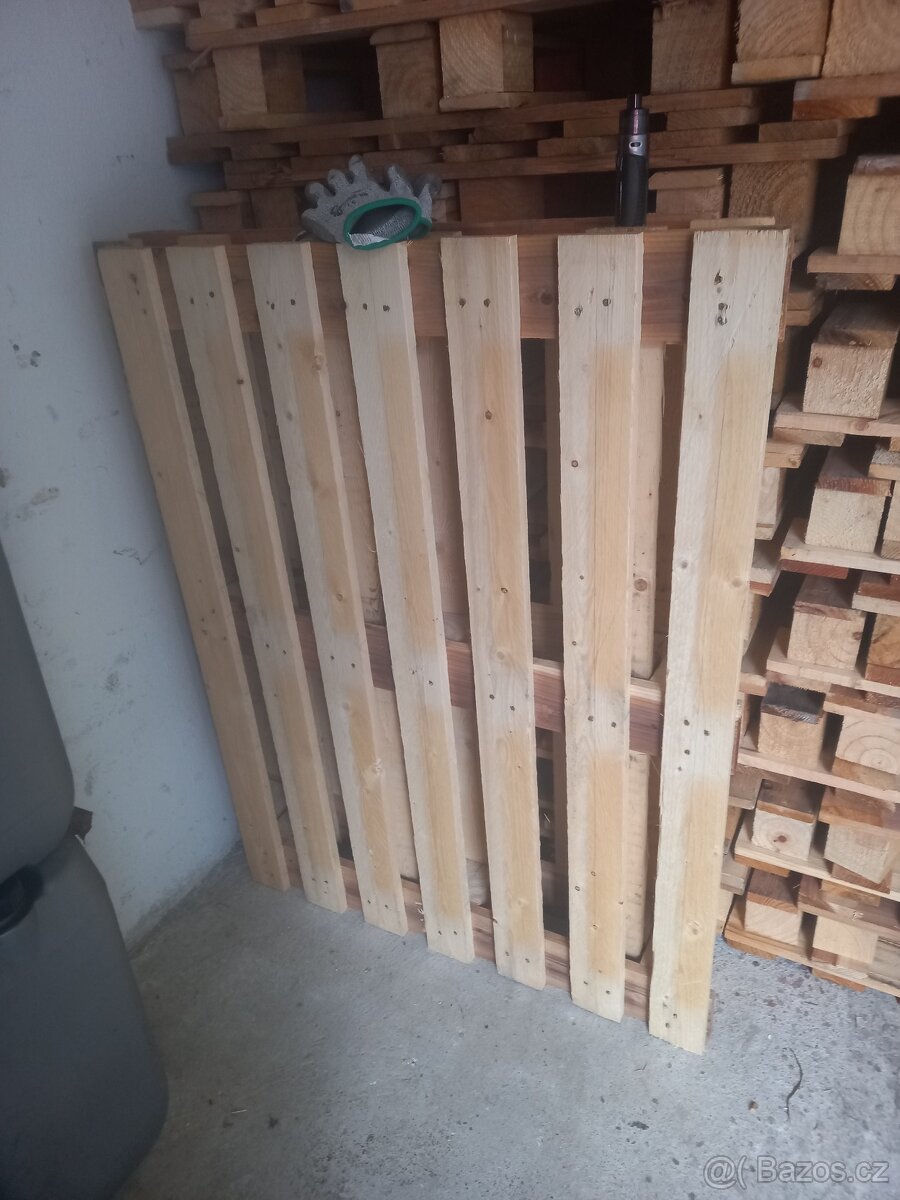 Celodřevěné palety 100/80 nové