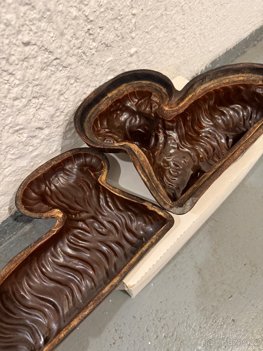 Beránek - historická kameninová forma na pečení