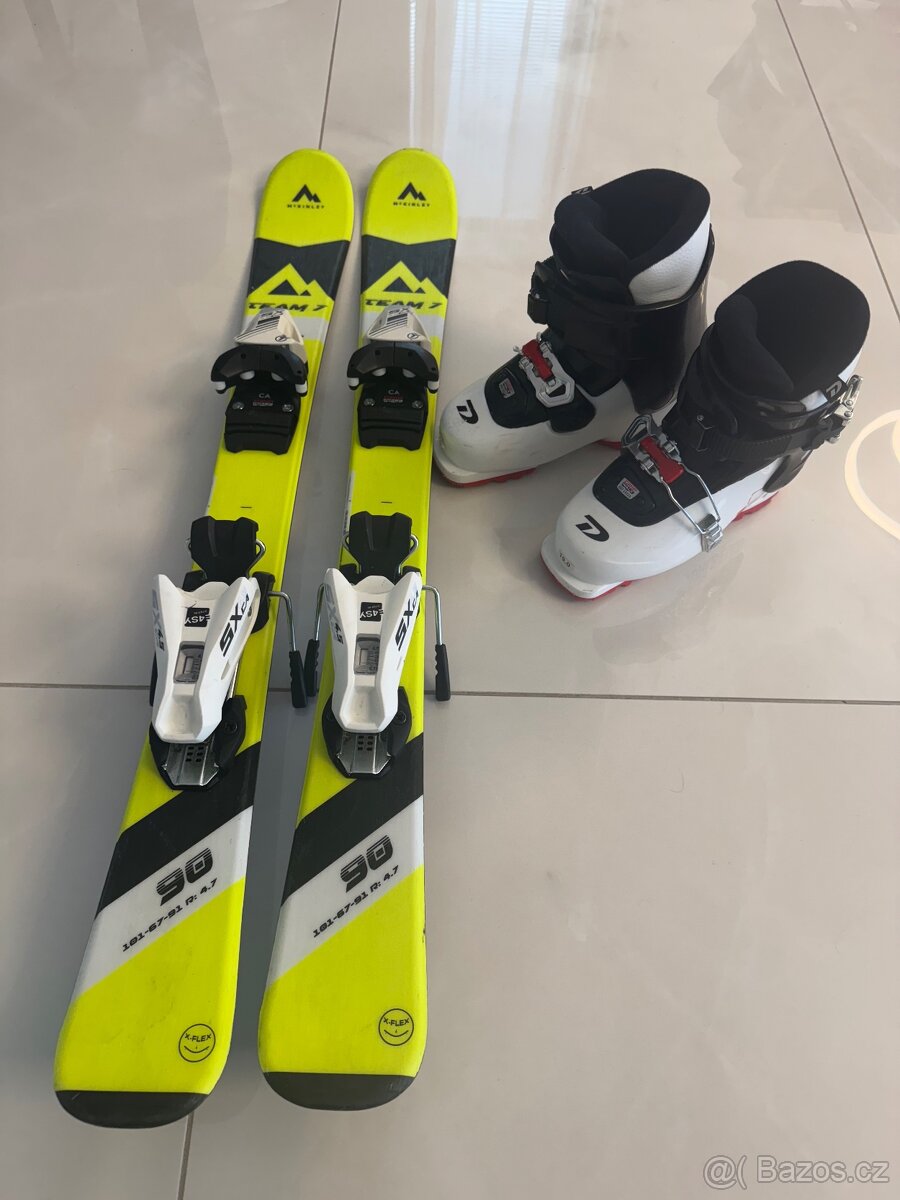 Dětské lyže 90 + lyžáky 19.0