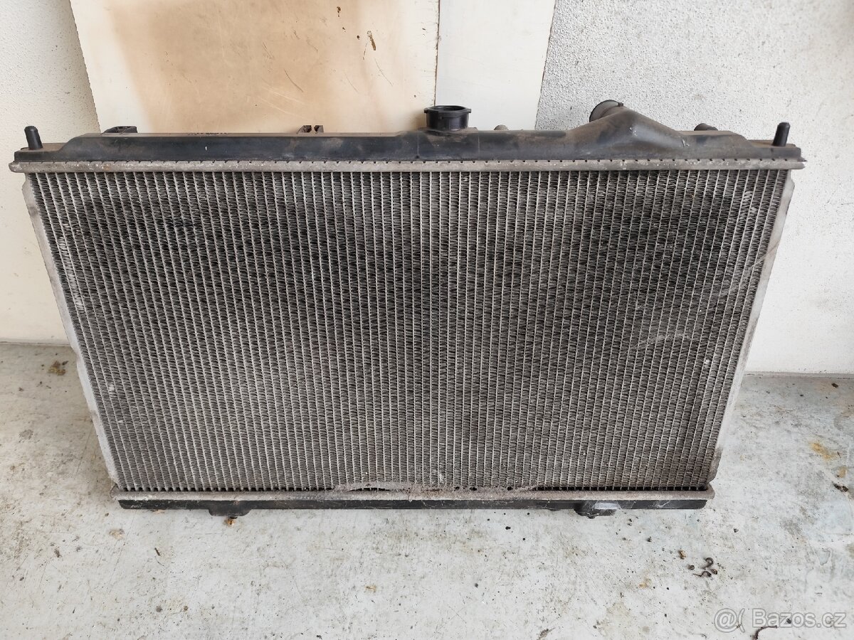 P: chladič lancer evo 6