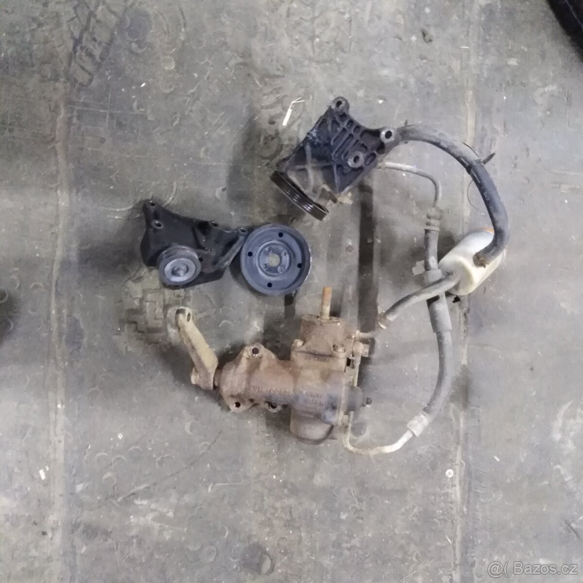 Servořízení Suzuki Samurai