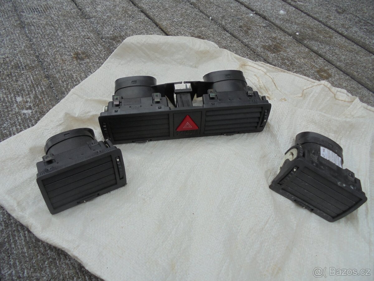 výdechy topení Octavia 1.