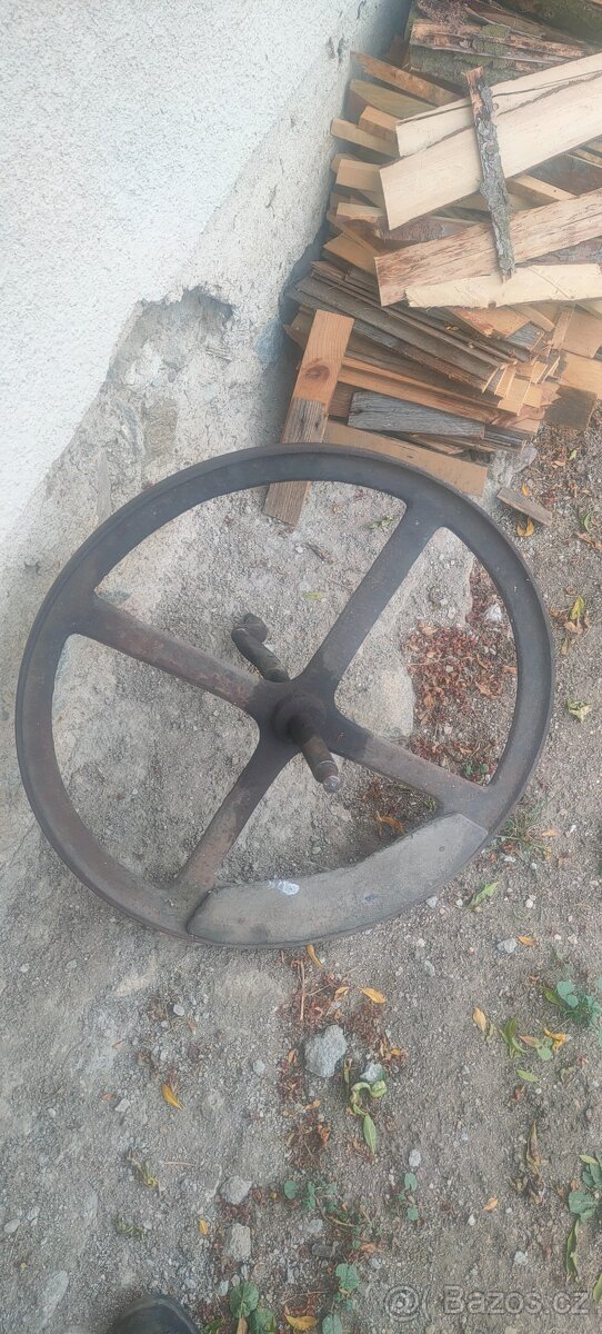 Kovářské kolo k výhni