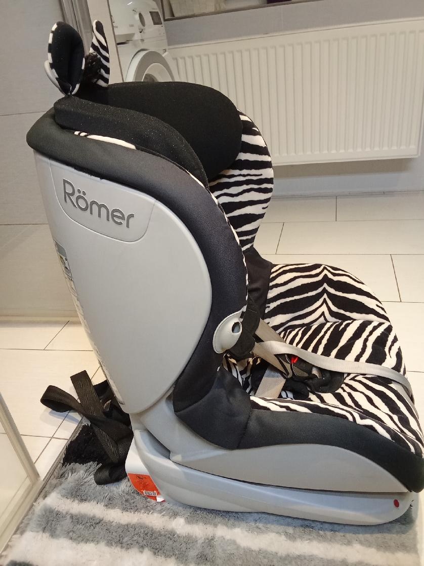Autosedačka RÖMER Trifix, Smart Zebra