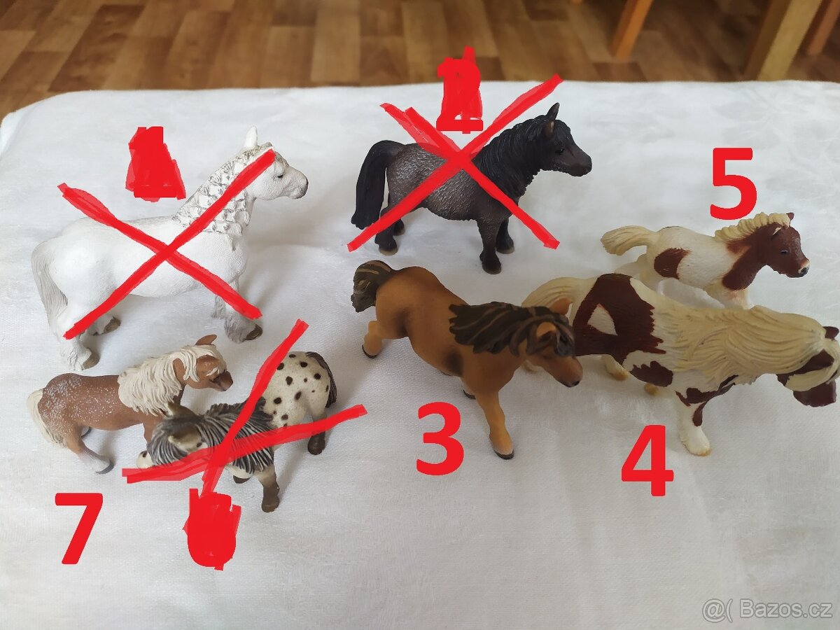 9. Poníci a falabella zn. Schleich