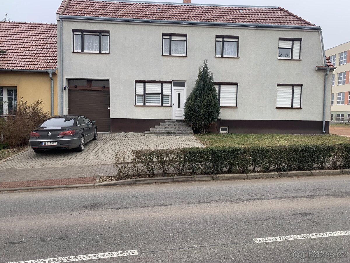 Prodej vícegeneračního domu ve Vracově