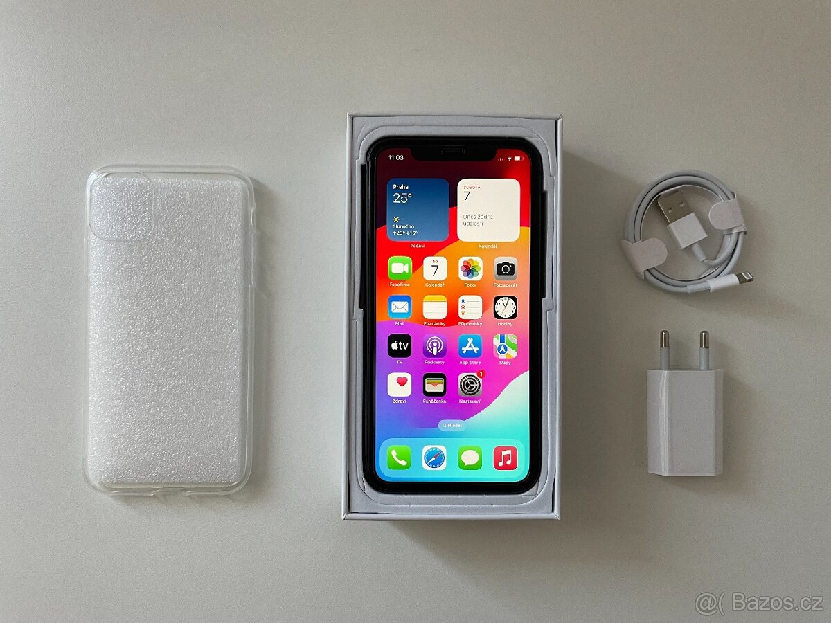 iPhone 11 128GB Black - Záruka - Faktura - jako nový