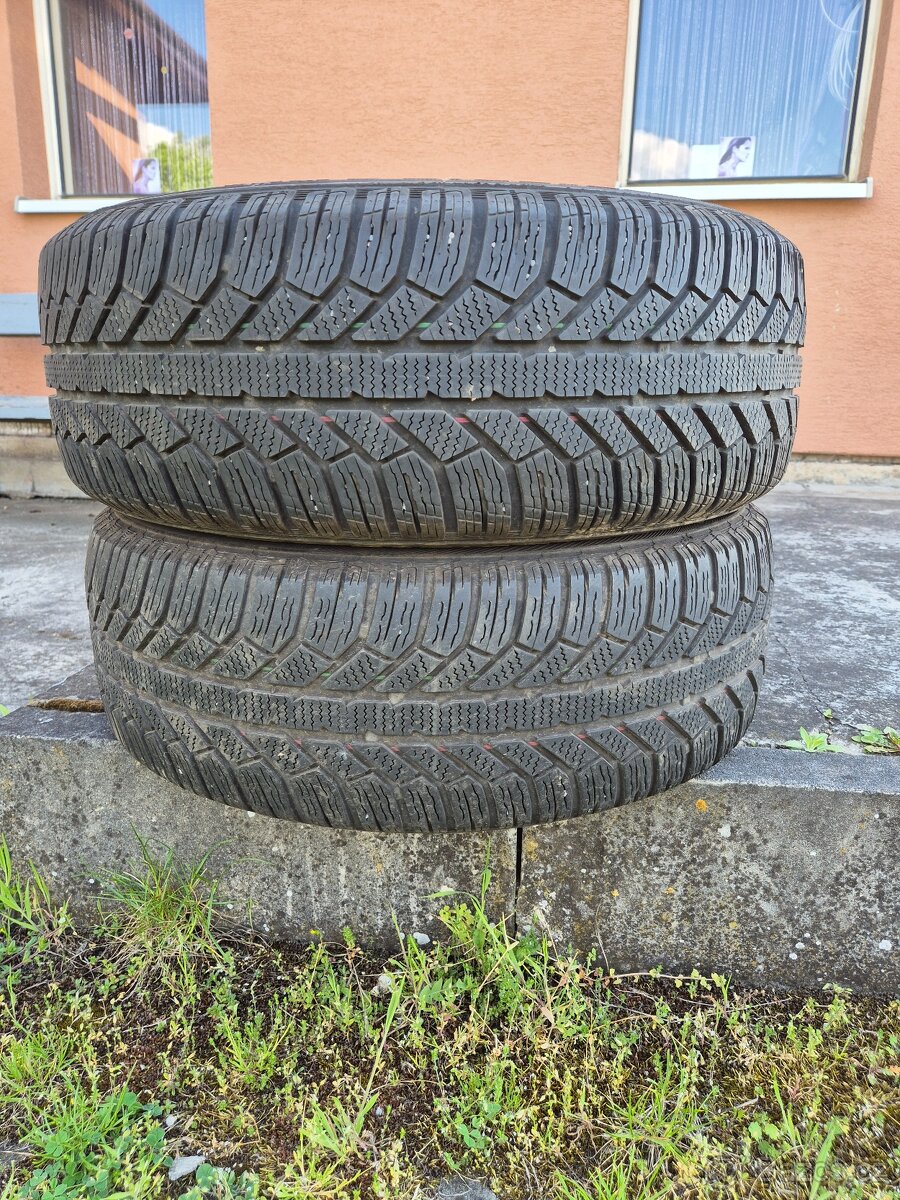 2 ks pneu M+S 215/60 R16